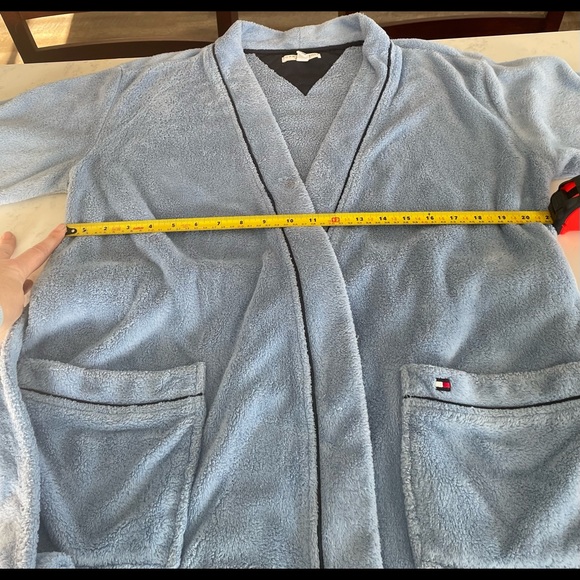 Tommy Hilfiger Plush Bathrobe - Picture 4 of 8